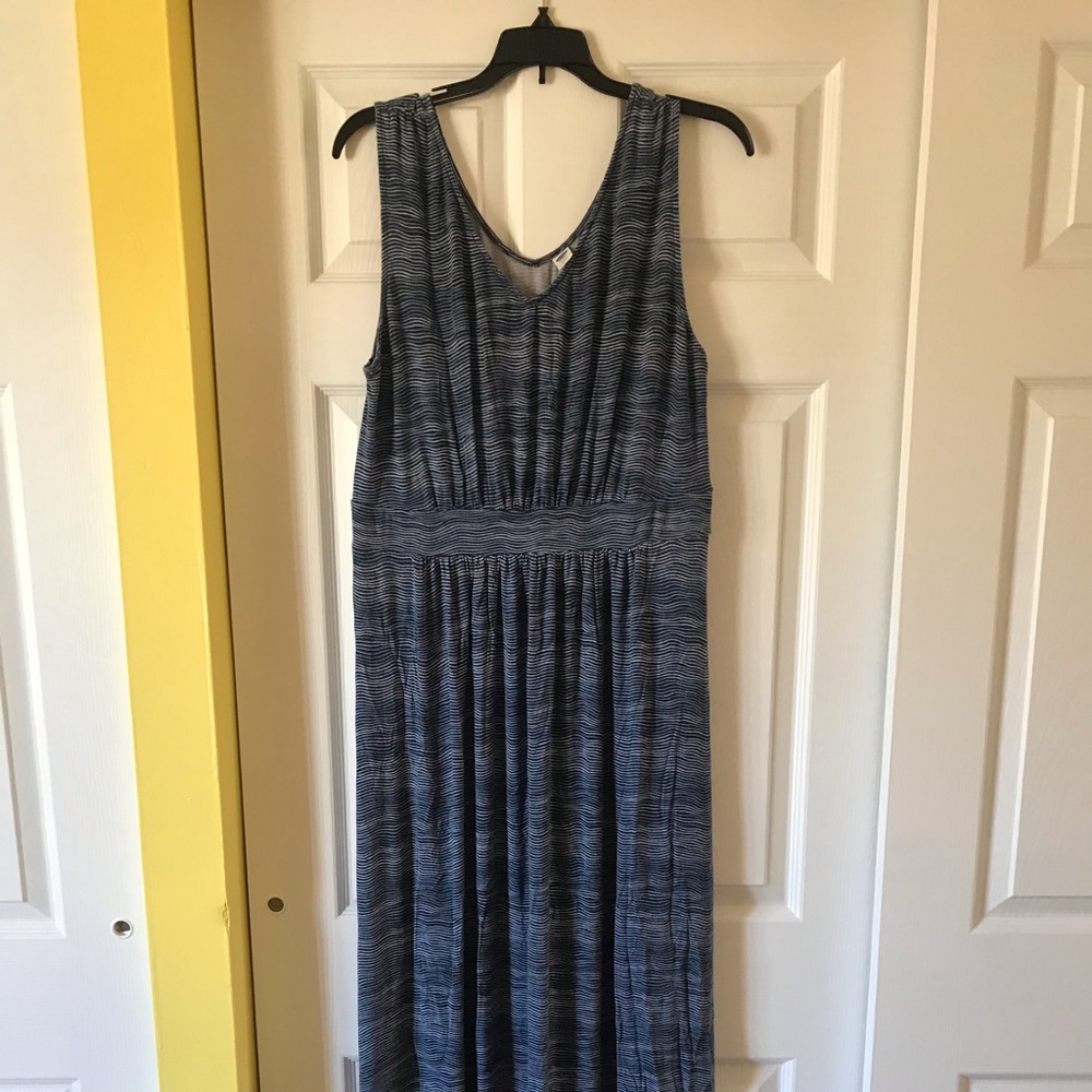 Great Condition Old Navy SZ 1X Maxi Dress